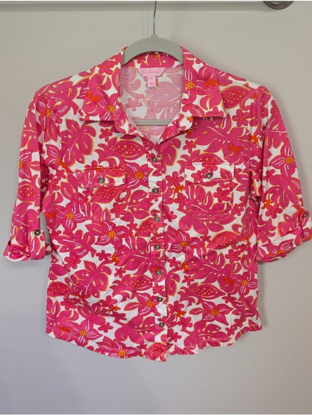 Lilly Pulitzer Pink Floral Gecked Out Collared Roll Tab Button Down Knit Top M